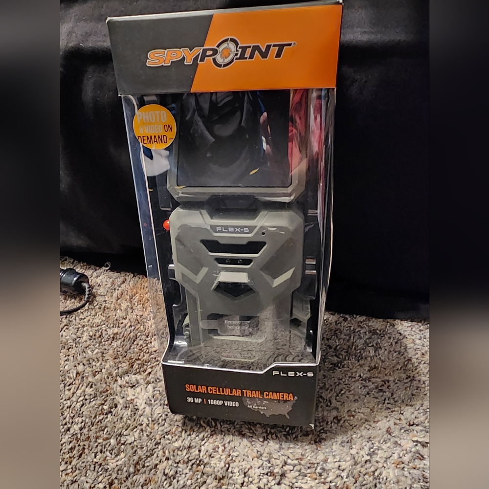 Hunting camera